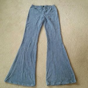 NWOT Bellbottom stretch jeans (light blue denim)